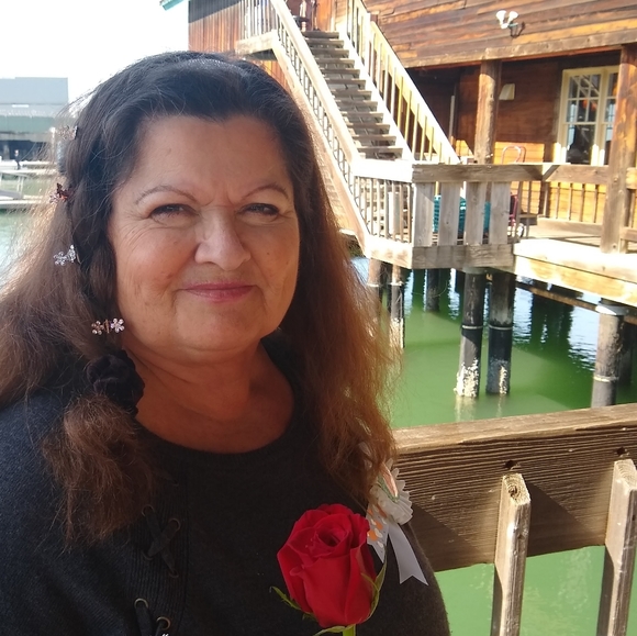 Meet your Posher, Joanne - Picture 5 of 8